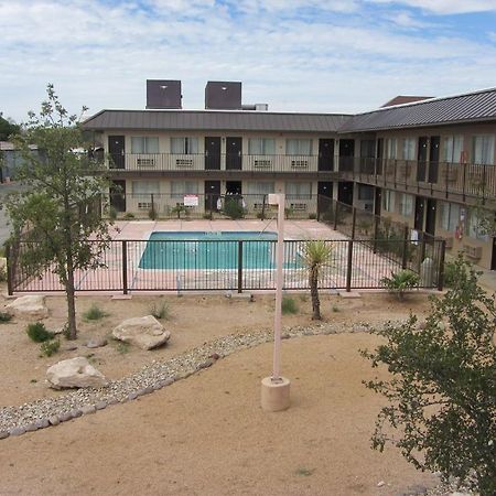 Howard Johnson By Wyndham Odessa Tx エクステリア 写真