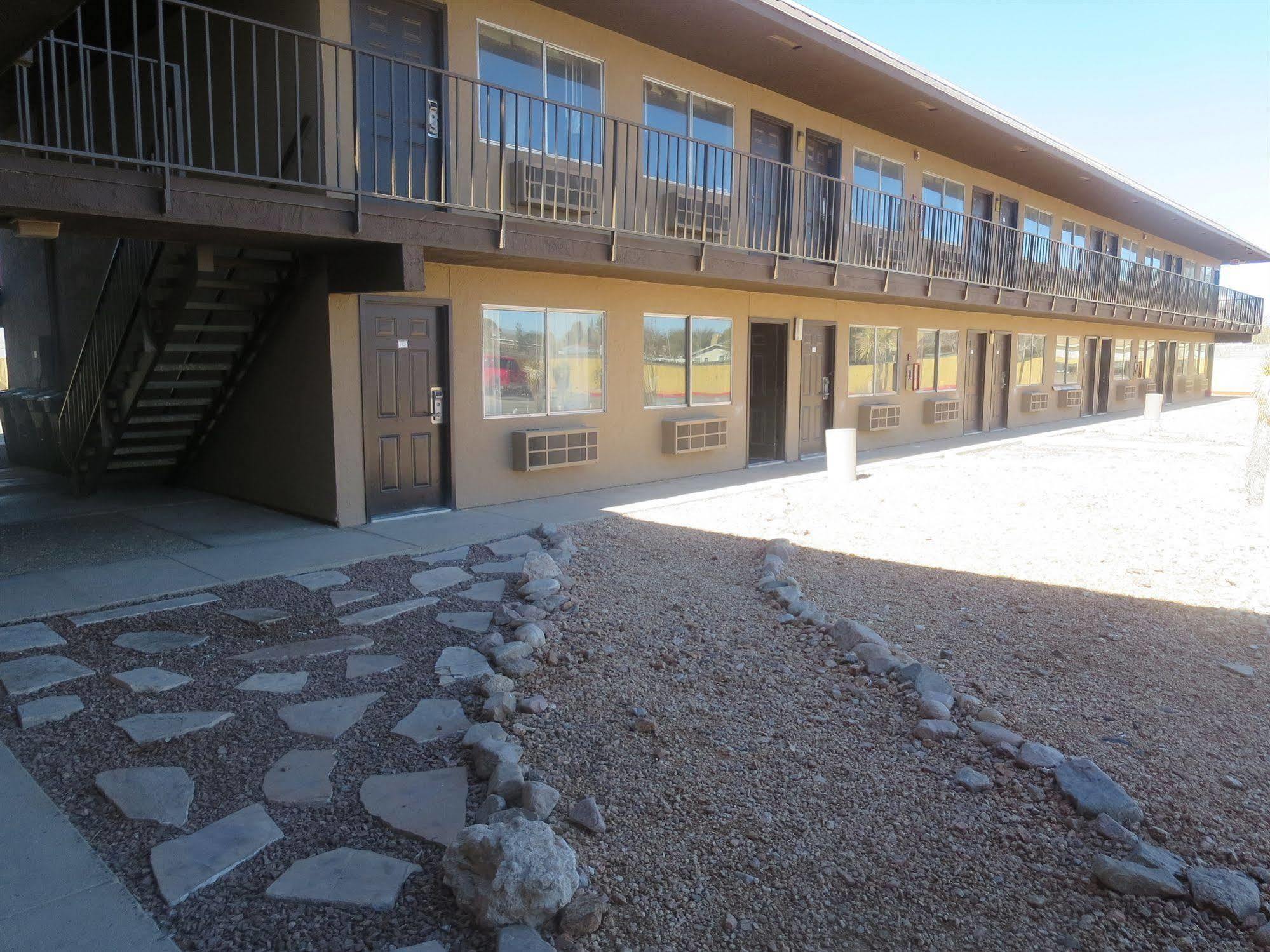 Howard Johnson By Wyndham Odessa Tx エクステリア 写真