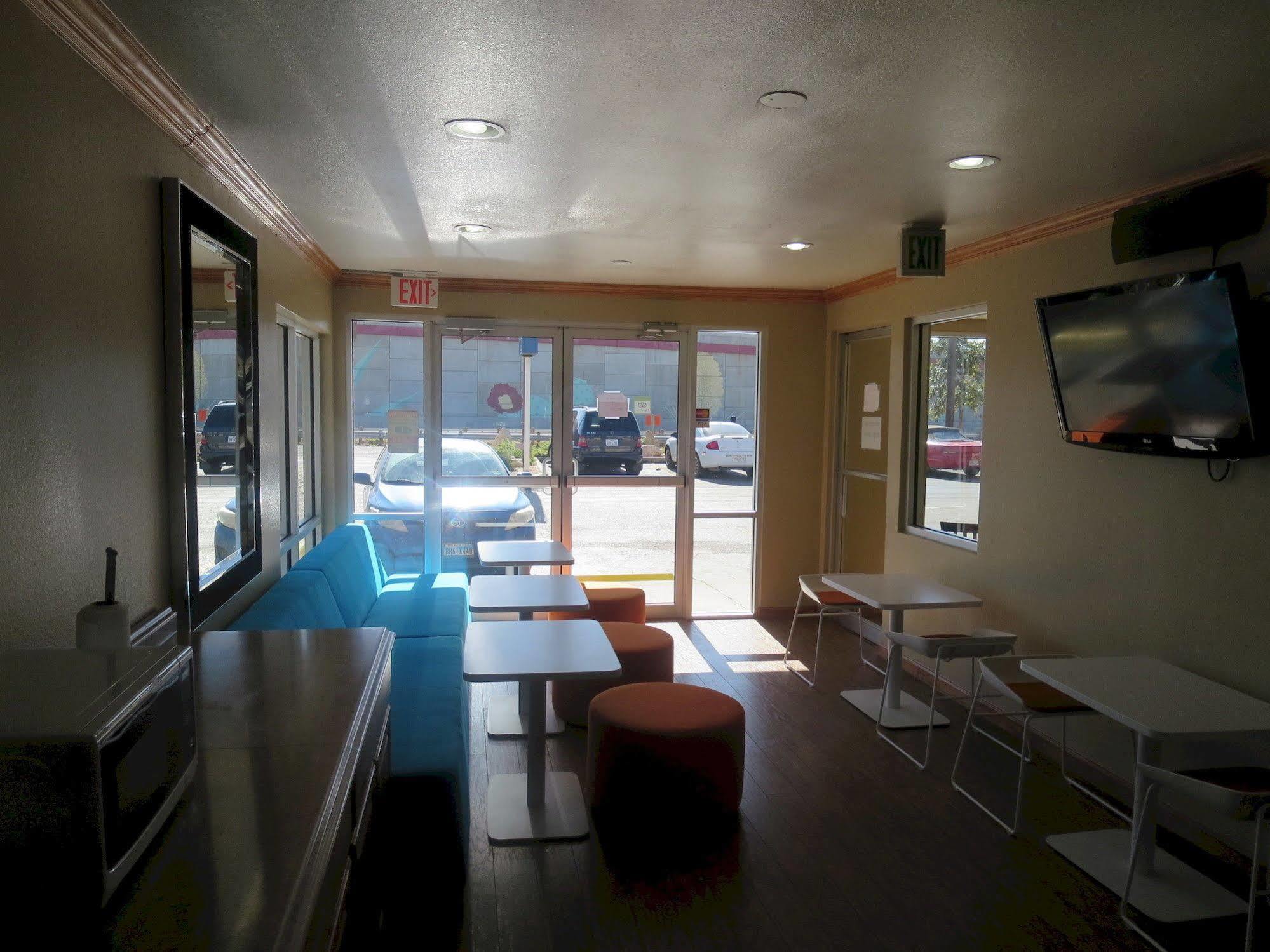 Howard Johnson By Wyndham Odessa Tx エクステリア 写真